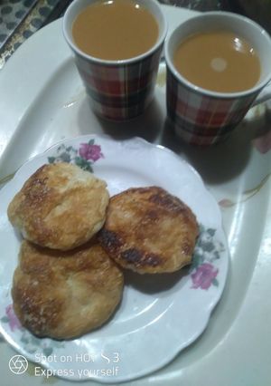 A picture of Kadak chai ki piyali.