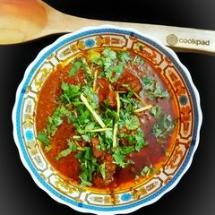 A picture of Roghani mutton masala.