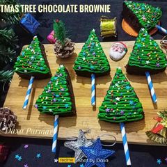 A picture of Christmas Tree Chocolate Brownie.