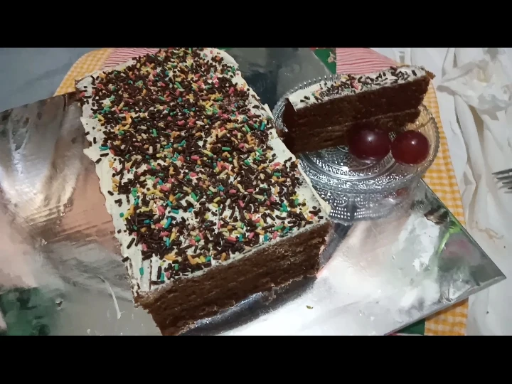 Cara Simple Menyiapkan Resep  BOLU KUKUS COKLAT (KUE ULANG TAHUN SIMPLE) yang Enak Banget, Menggugah Selera