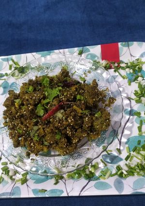 ગ્રીન મુઠીયા (Green Muthia Recipe In Gujarati) રેસીપી મુખ્ય ફોટો