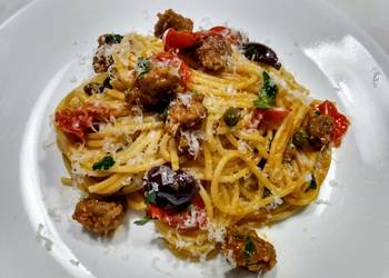Easiest Way to Prepare Appetizing Italian sausage pasta