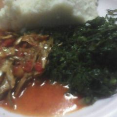 A picture of Omena with Saute Kale.
