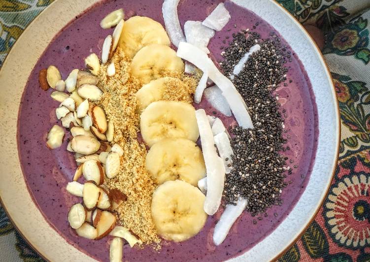 Step-by-Step Guide to Prepare Super Quick Homemade Blueberry Smoothie Bowl