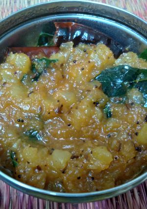 A picture of Amla/Nellikai pachadi.