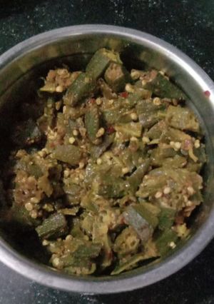 A picture of Masala bhindi.