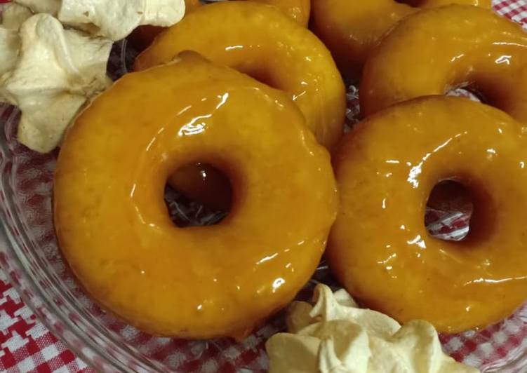 Recipe of Homemade Mango glazed donuts 🍩
