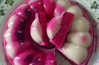 Anti Ribet, Buat Puding lapis buah naga Praktis