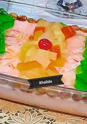 A picture of #Lab e Shirin #EidKiMithas with #HumaContest.