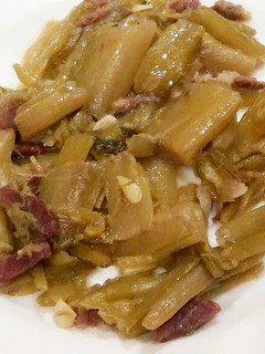Una foto de Borraja con ajitos y jamón