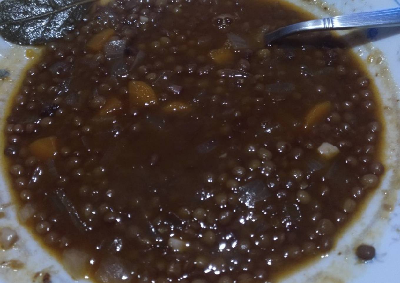 Lentejas de mi madre con compango asturiano