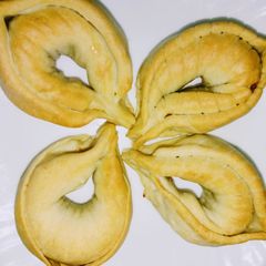 A picture of Non fried Gujiya.