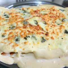 Una foto de Falsos canelones de atún, bacon y piquillos