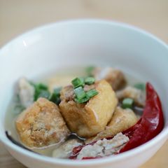 A picture of Hakka Yong Tou Fu (客家釀豆腐）  ⭐️⭐️⭐️⭐️.