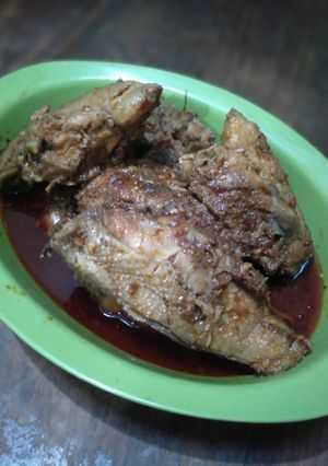 Foto resep Ayam bumbu merah ala Ira