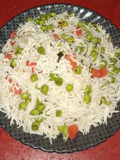 गाजर मटर पुलाव (gajar matar pulao recipe in Hindi) रेसिपी मुख्य फोटो