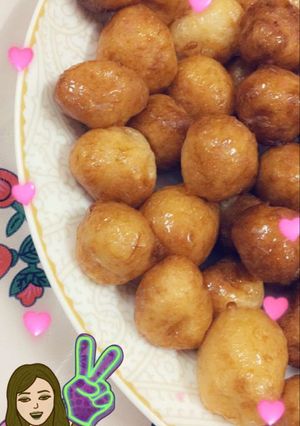 صورة لوصفة لقيمات باللبن بسيطة وسريعة👌🏻