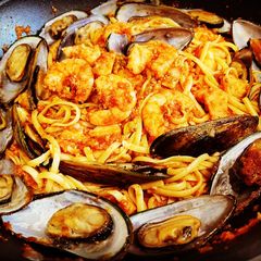 A picture of Linguini Frutti di Mare (Bucca Di Beppo’s Copycat).