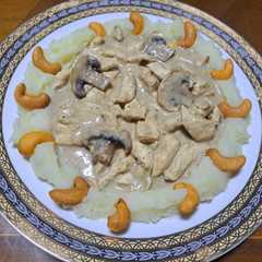 دجاج بالفطر مع بطاطا بوريه-レシピのメイン写真