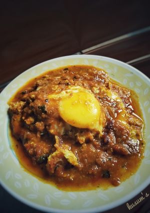 A picture of Egg Drop Curry.