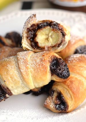 Nutellás, banános croissant recept fotója