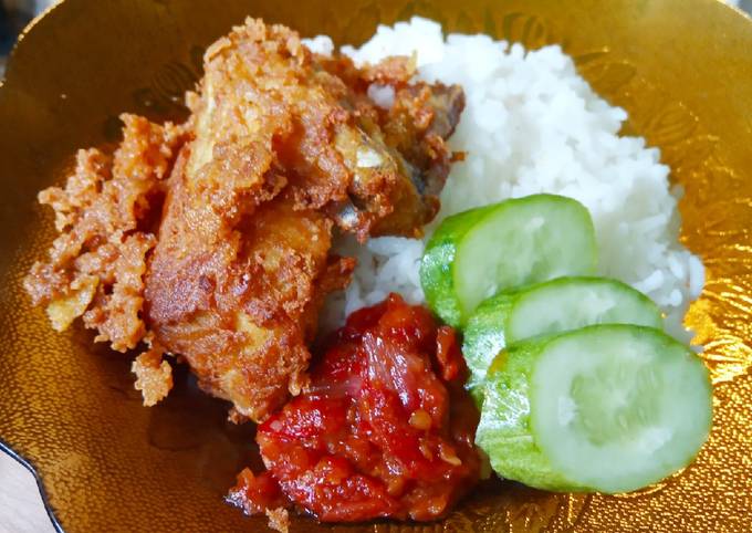 Ayam Kremes Mbok Berek