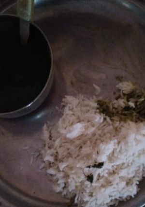 A picture of Palak paneer.