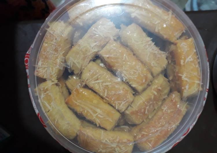 Bagaimana Membuat Kue keju/kastengel Anti Gagal