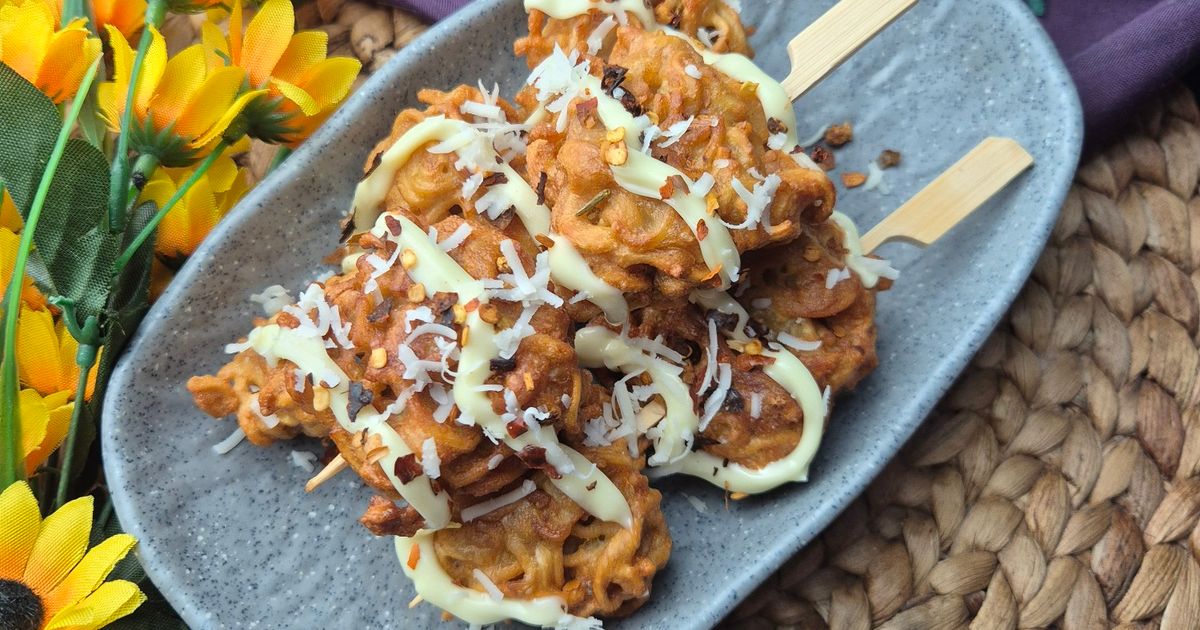 Sate Mie Instan kriuk sederhana untuk cemilan anak