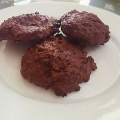 A picture of Chocolate protein cookie.