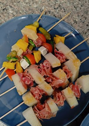 Foto principal de Brochetas saladas de melón y mango