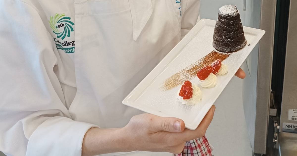 Double cream cake recipes easy & tasty ideas for home cooks Cookpad