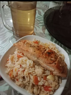 A picture of Tomato garlic fried rice.