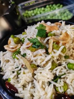 मटर पुलाव (matar Pulao recipe in Hindi) रेसिपी मुख्य फोटो