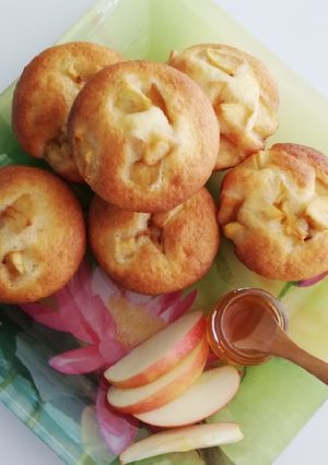 Une photo de Gâteaux aux pommes caramélisées et miel