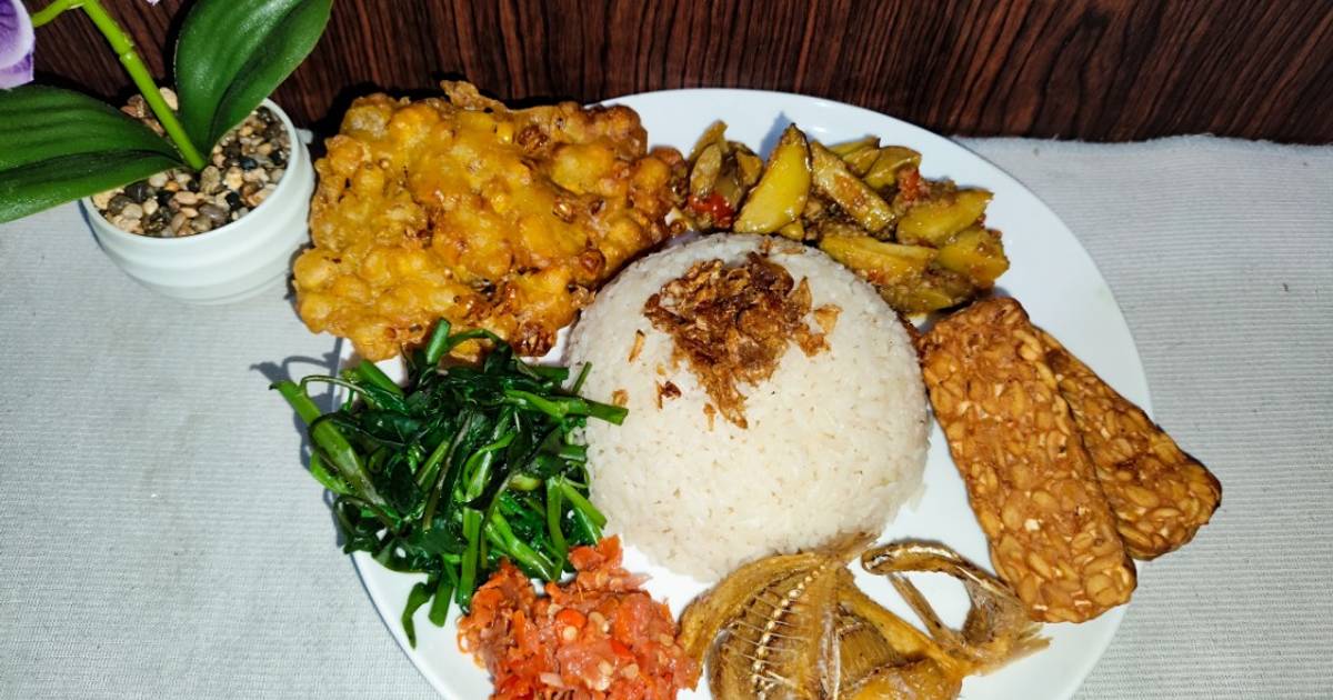Resep Nasi Uduk Simple Paling Mudah dan Enak