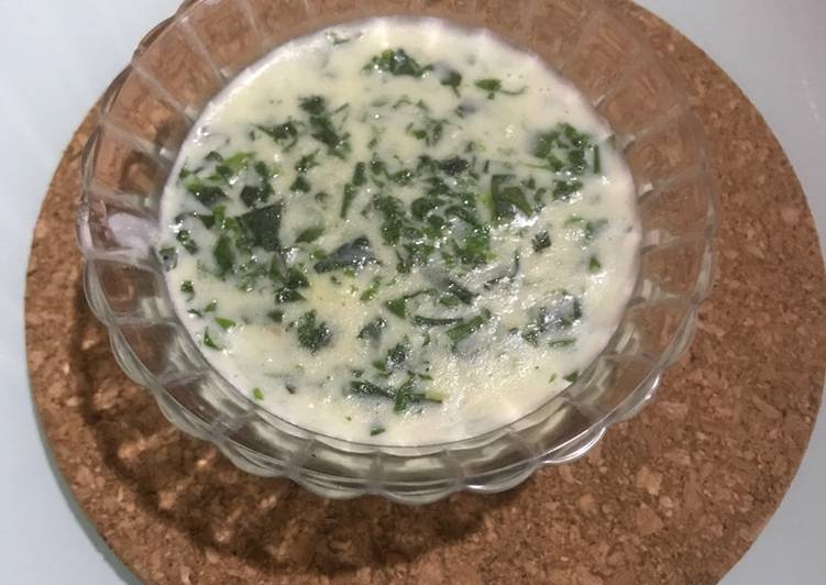 Cara Gampang Membuat Creamy spinach mpasi yang Enak Banget