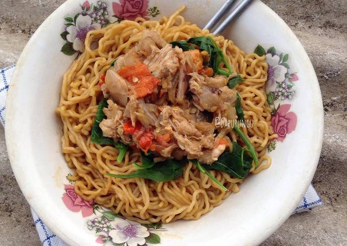 Resep Mie Yamin Ayam Bawang oleh dapurungu - Cookpad