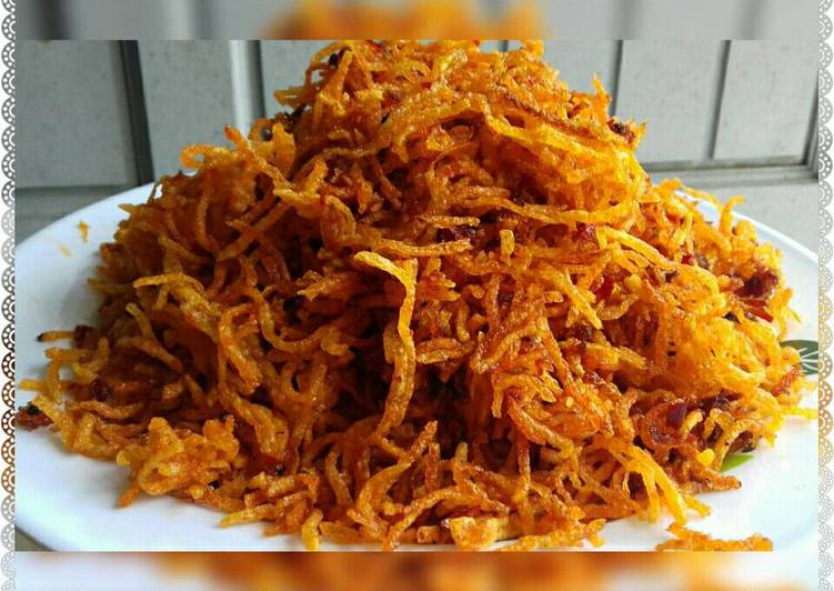 Resep: Balado kentang mustofa🍟 yang Gurih