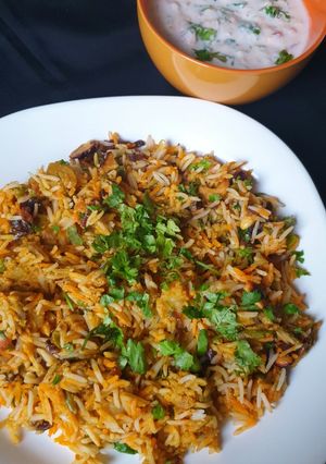 A picture of Vegetable Biryani.