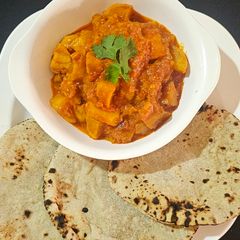 A picture of Lasaniya batata.