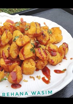 A picture of Crispy potatoes chunks.