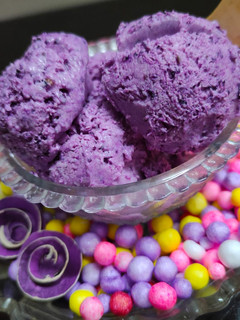 इंडियन ब्लैकबेरी आइसक्रीम(Indian Black Berry Ice Cream recipe in hindi) रेसिपी मुख्य फोटो