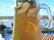 Uma foto de vinho sangria
