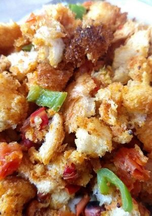 ब्रेड पोहा (Bread poha recipe in hindi) रेसिपी मुख्य फोटो
