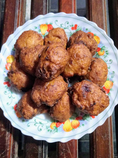 ஸ்வீட் போண்டா செய்முறை முக்கிய புகைப்படம்