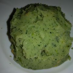 A picture of Kikuyu traditional battered dish# mums recipe.