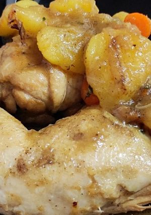 Foto principal de Pollo en salsa de cerveza en Olla GM D