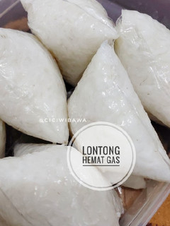 Foto resep Lontong Hemat Gas metode masak 5-30off-15-30off anti gagal