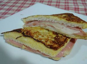 Foto principal de Sándwich Monte Cristo